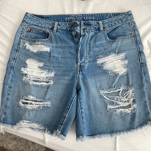 American Eagle distressed Shorts